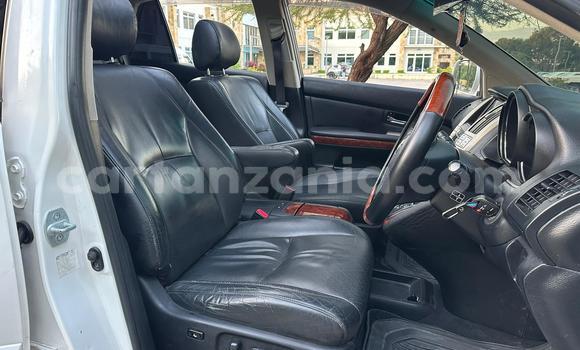 Nunua Ilio tumika Toyota Harrier Nyeupe Gari ndani ya Ilala nchini Dar es Salaam Nunua Ilio tumika Toyota Harrier Nyeupe Gari ndani ya Ilala nchini Dar es Salaam