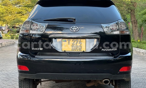 Nunua Ilio tumika Toyota Harrier Nyeusi Gari ndani ya Ilala nchini Dar es Salaam Nunua Ilio tumika Toyota Harrier Nyeusi Gari ndani ya Ilala nchini Dar es Salaam