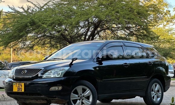Nunua Ilio tumika Toyota Harrier Nyeusi Gari ndani ya Ilala nchini Dar es Salaam Nunua Ilio tumika Toyota Harrier Nyeusi Gari ndani ya Ilala nchini Dar es Salaam