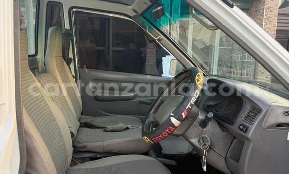 Buy Used Toyota Town Ace White Car in Dar es Salaam in Dar es Salaam Buy Used Toyota Town Ace White Car in Dar es Salaam in Dar es Salaam