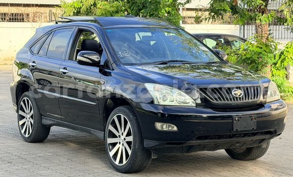 Nunua Imported Toyota Harrier Nyeusi Gari ndani ya Dar es Salaam nchini Dar es Salaam