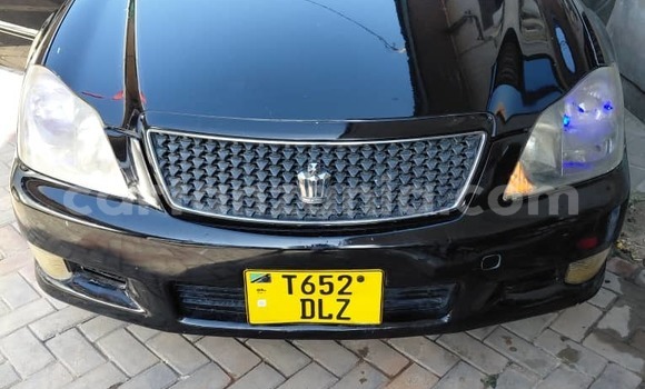 Buy Used Toyota Crown Black Car in Dar es Salaam in Dar es Salaam