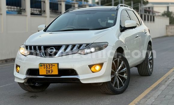 Buy Used Nissan Murano White Car in Dar es Salaam in Dar es Salaam