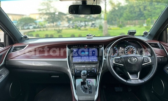Nunua Ilio tumika Toyota Harrier Nyeupe Gari ndani ya Dar es Salaam nchini Dar es Salaam Nunua Ilio tumika Toyota Harrier Nyeupe Gari ndani ya Dar es Salaam nchini Dar es Salaam