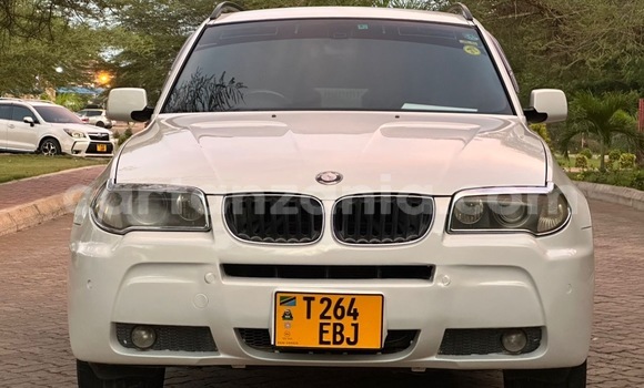 Buy Used BMW X3 White Car in Dar es Salaam in Dar es Salaam