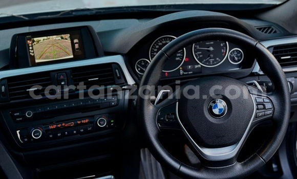 Nunua Ilio tumika BMW 3–Series Nyeupe Gari ndani ya Dar es Salaam nchini Dar es Salaam Nunua Ilio tumika BMW 3–Series Nyeupe Gari ndani ya Dar es Salaam nchini Dar es Salaam