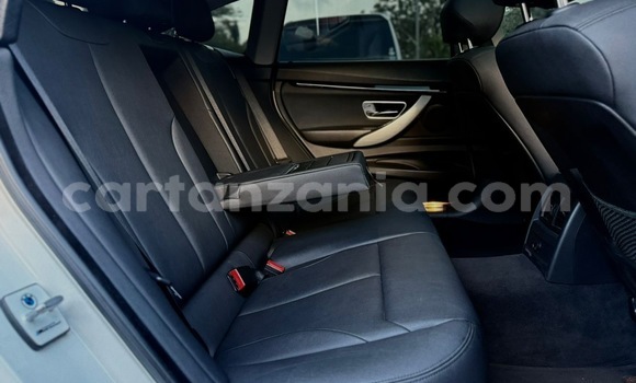 Nunua Ilio tumika BMW 3–Series Nyeupe Gari ndani ya Dar es Salaam nchini Dar es Salaam Nunua Ilio tumika BMW 3–Series Nyeupe Gari ndani ya Dar es Salaam nchini Dar es Salaam