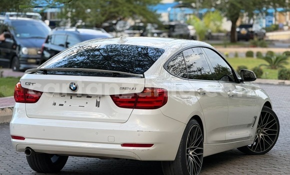 Nunua Ilio tumika BMW 3–Series Nyeupe Gari ndani ya Dar es Salaam nchini Dar es Salaam Nunua Ilio tumika BMW 3–Series Nyeupe Gari ndani ya Dar es Salaam nchini Dar es Salaam