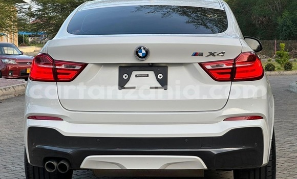 Buy Import BMW X4 White Car in Dar es Salaam in Dar es Salaam Buy Import BMW X4 White Car in Dar es Salaam in Dar es Salaam