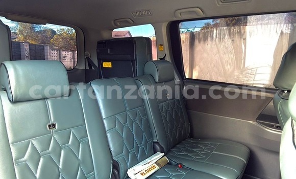 Nunua Ilio tumika Toyota Noah Fedha Gari ndani ya Dar es Salaam nchini Dar es Salaam Nunua Ilio tumika Toyota Noah Fedha Gari ndani ya Dar es Salaam nchini Dar es Salaam