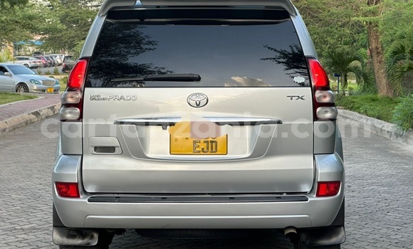 Nunua Ilio tumika Toyota Prado Fedha Gari ndani ya Dar es Salaam nchini Dar es Salaam Nunua Ilio tumika Toyota Prado Fedha Gari ndani ya Dar es Salaam nchini Dar es Salaam