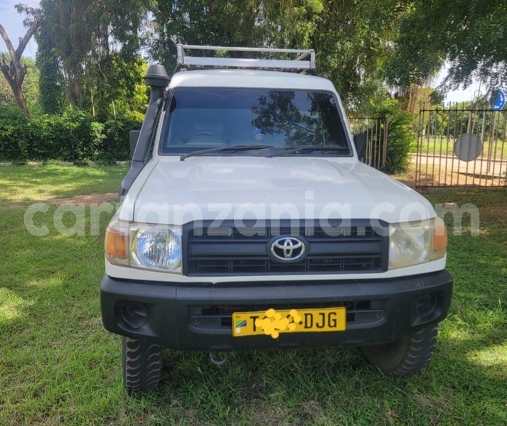 Big with watermark toyota land cruiser mtwara mtwara 33158