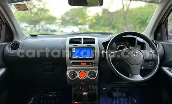 Buy Used Toyota IST White Car in Dar es Salaam in Dar es Salaam Buy Used Toyota IST White Car in Dar es Salaam in Dar es Salaam
