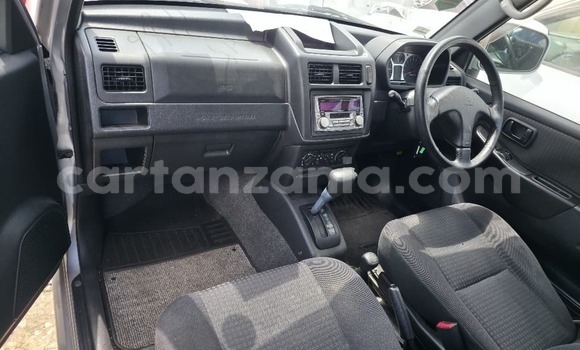 Nunua Imported Mitsubishi Pajero Mini Fedha Gari ndani ya Dar es Salaam nchini Dar es Salaam Nunua Imported Mitsubishi Pajero Mini Fedha Gari ndani ya Dar es Salaam nchini Dar es Salaam