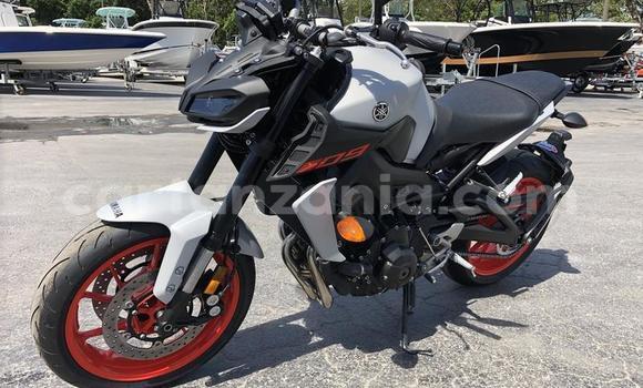 Nunua Ilio tumika Gilera CX Nyeupe Bike ndani ya Dodoma nchini Dodoma Nunua Ilio tumika Gilera CX Nyeupe Bike ndani ya Dodoma nchini Dodoma