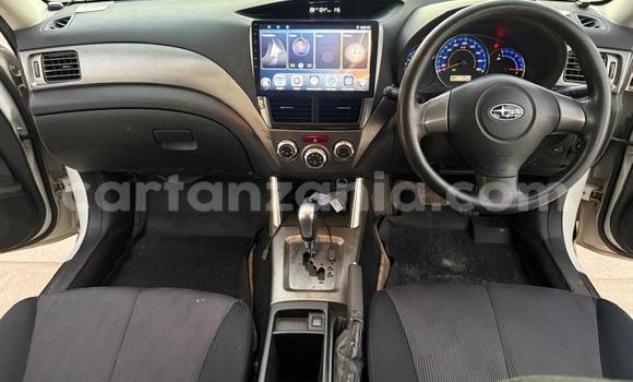 Nunua Ilio tumika Subaru Forester Nyeupe Gari ndani ya Dar es Salaam nchini Dar es Salaam Nunua Ilio tumika Subaru Forester Nyeupe Gari ndani ya Dar es Salaam nchini Dar es Salaam
