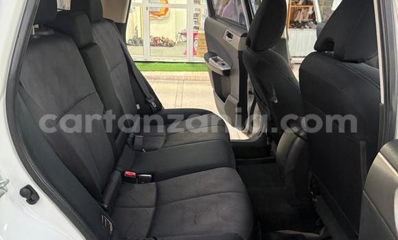 Nunua Ilio tumika Subaru Forester Nyeupe Gari ndani ya Dar es Salaam nchini Dar es Salaam Nunua Ilio tumika Subaru Forester Nyeupe Gari ndani ya Dar es Salaam nchini Dar es Salaam
