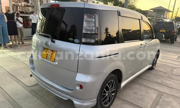 Nunua Ilio tumika Toyota Sienta Brown Gari ndani ya Dar es Salaam nchini Dar es Salaam Nunua Ilio tumika Toyota Sienta Brown Gari ndani ya Dar es Salaam nchini Dar es Salaam