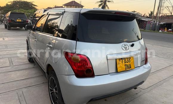 Nunua Ilio tumika Toyota IST Fedha Gari ndani ya Dar es Salaam nchini Dar es Salaam Nunua Ilio tumika Toyota IST Fedha Gari ndani ya Dar es Salaam nchini Dar es Salaam