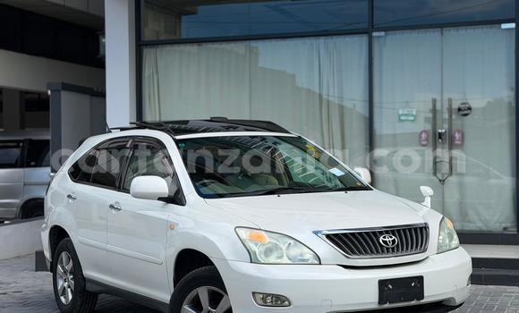 Buy Import Toyota Harrier White Car in Dar es Salaam in Dar es Salaam