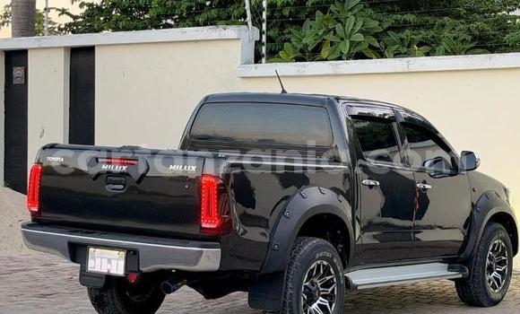 Nunua Ilio tumika Toyota Hilux Nyingine Gari ndani ya Dar es Salaam nchini Dar es Salaam Nunua Ilio tumika Toyota Hilux Nyingine Gari ndani ya Dar es Salaam nchini Dar es Salaam