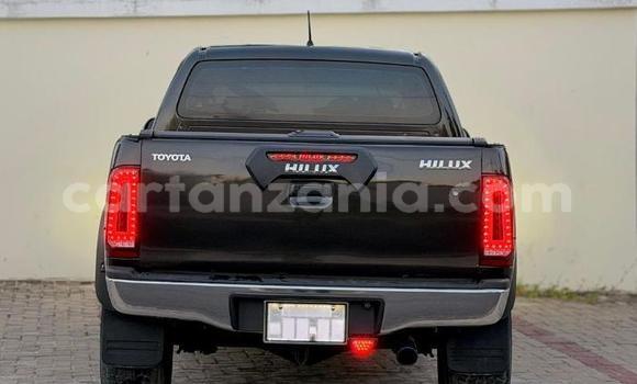 Nunua Ilio tumika Toyota Hilux Nyingine Gari ndani ya Dar es Salaam nchini Dar es Salaam Nunua Ilio tumika Toyota Hilux Nyingine Gari ndani ya Dar es Salaam nchini Dar es Salaam