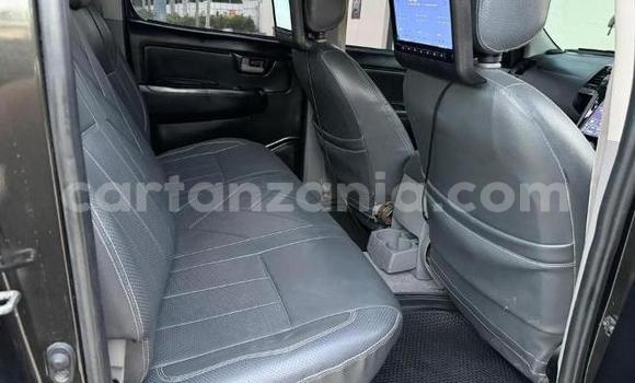 Nunua Ilio tumika Toyota Hilux Nyingine Gari ndani ya Dar es Salaam nchini Dar es Salaam Nunua Ilio tumika Toyota Hilux Nyingine Gari ndani ya Dar es Salaam nchini Dar es Salaam