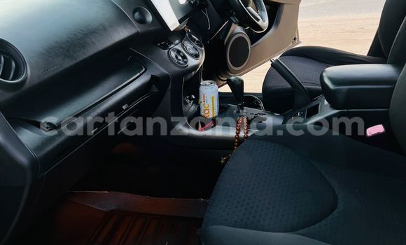 Nunua Ilio tumika Toyota Vanguard Nyingine Gari ndani ya Dar es Salaam nchini Dar es Salaam Nunua Ilio tumika Toyota Vanguard Nyingine Gari ndani ya Dar es Salaam nchini Dar es Salaam