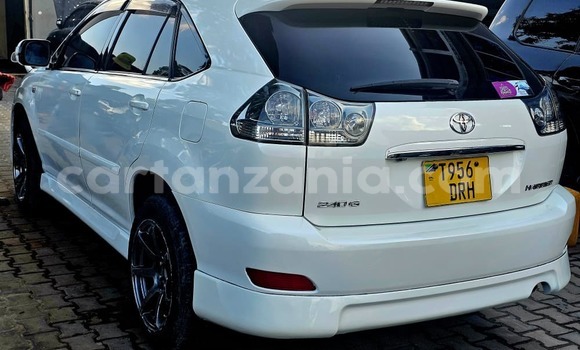 Nunua Ilio tumika Toyota Harrier Nyeupe Gari ndani ya Dar es Salaam nchini Dar es Salaam Nunua Ilio tumika Toyota Harrier Nyeupe Gari ndani ya Dar es Salaam nchini Dar es Salaam