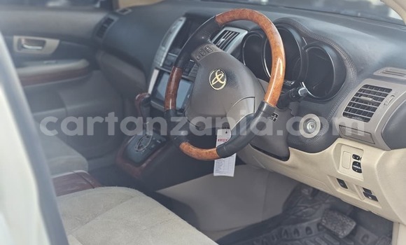 Nunua Ilio tumika Toyota Harrier Nyeupe Gari ndani ya Dar es Salaam nchini Dar es Salaam Nunua Ilio tumika Toyota Harrier Nyeupe Gari ndani ya Dar es Salaam nchini Dar es Salaam