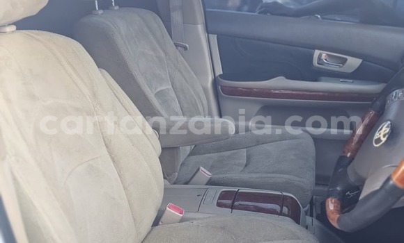 Nunua Ilio tumika Toyota Harrier Nyeupe Gari ndani ya Dar es Salaam nchini Dar es Salaam Nunua Ilio tumika Toyota Harrier Nyeupe Gari ndani ya Dar es Salaam nchini Dar es Salaam