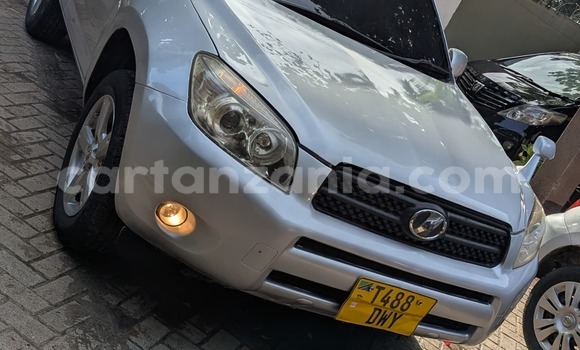 Nunua Ilio tumika Toyota RAV4 Fedha Gari ndani ya Dar es Salaam nchini Dar es Salaam Nunua Ilio tumika Toyota RAV4 Fedha Gari ndani ya Dar es Salaam nchini Dar es Salaam