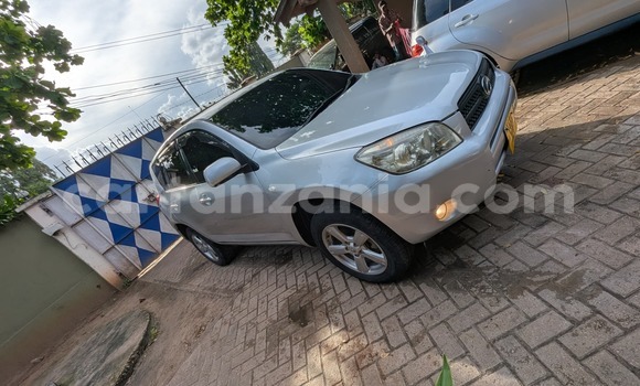 Nunua Ilio tumika Toyota RAV4 Fedha Gari ndani ya Dar es Salaam nchini Dar es Salaam Nunua Ilio tumika Toyota RAV4 Fedha Gari ndani ya Dar es Salaam nchini Dar es Salaam