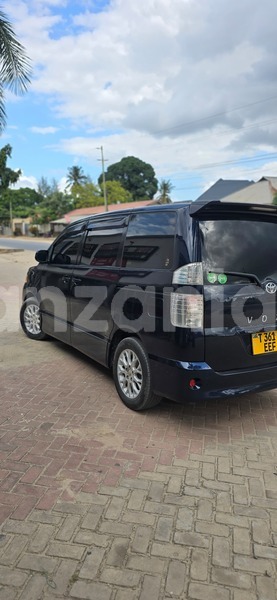 Big with watermark toyota noah dar es salaam dar es salaam 33197
