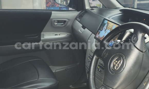 Nunua Ilio tumika Toyota Noah Bluu Gari ndani ya Dar es Salaam nchini Dar es Salaam Nunua Ilio tumika Toyota Noah Bluu Gari ndani ya Dar es Salaam nchini Dar es Salaam