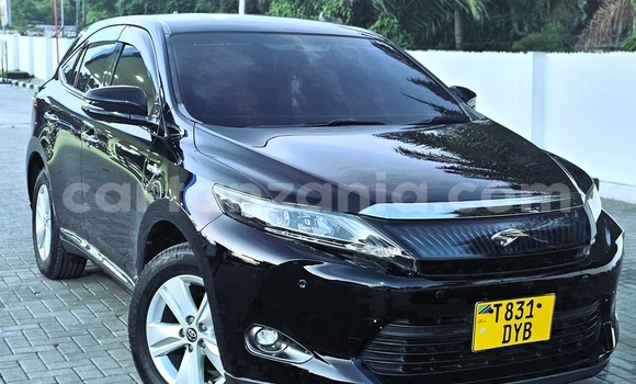 Nunua Ilio tumika Toyota Harrier Nyeusi Gari ndani ya Dar es Salaam nchini Dar es Salaam Nunua Ilio tumika Toyota Harrier Nyeusi Gari ndani ya Dar es Salaam nchini Dar es Salaam