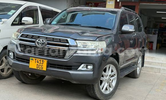 Nunua Ilio tumika Toyota Land Cruiser Nyingine Gari ndani ya Dar es Salaam nchini Dar es Salaam Nunua Ilio tumika Toyota Land Cruiser Nyingine Gari ndani ya Dar es Salaam nchini Dar es Salaam
