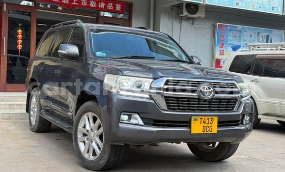Nunua Ilio tumika Toyota Land Cruiser Nyingine Gari ndani ya Dar es Salaam nchini Dar es Salaam Nunua Ilio tumika Toyota Land Cruiser Nyingine Gari ndani ya Dar es Salaam nchini Dar es Salaam