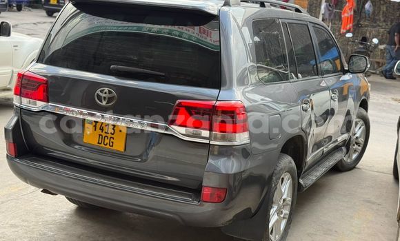 Nunua Ilio tumika Toyota Land Cruiser Nyingine Gari ndani ya Dar es Salaam nchini Dar es Salaam Nunua Ilio tumika Toyota Land Cruiser Nyingine Gari ndani ya Dar es Salaam nchini Dar es Salaam