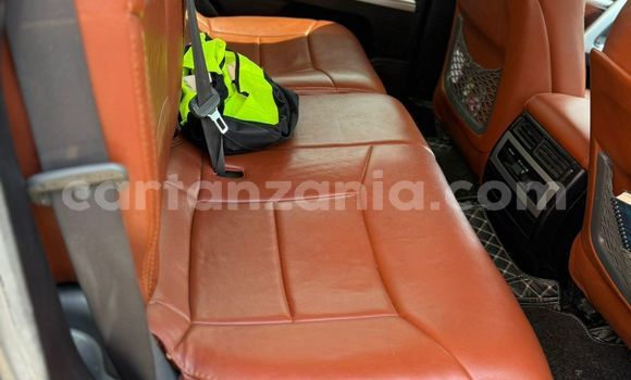 Nunua Ilio tumika Toyota Land Cruiser Nyingine Gari ndani ya Dar es Salaam nchini Dar es Salaam Nunua Ilio tumika Toyota Land Cruiser Nyingine Gari ndani ya Dar es Salaam nchini Dar es Salaam
