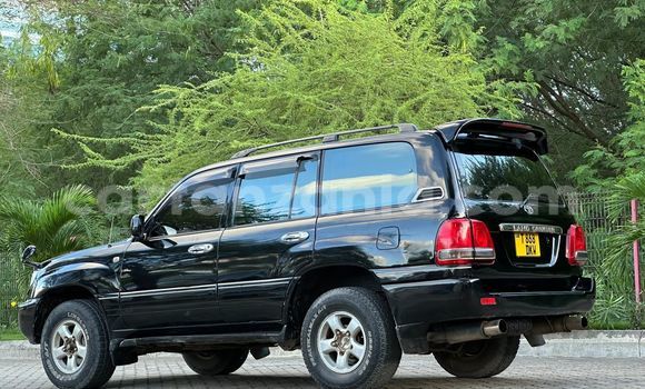 Nunua Ilio tumika Toyota Land Cruiser Nyingine Gari ndani ya Dar es Salaam nchini Dar es Salaam Nunua Ilio tumika Toyota Land Cruiser Nyingine Gari ndani ya Dar es Salaam nchini Dar es Salaam