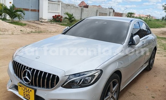 Nunua Ilio tumika Mercedes‒Benz C–Class Nyingine Gari ndani ya Dar es Salaam nchini Dar es Salaam Nunua Ilio tumika Mercedes‒Benz C–Class Nyingine Gari ndani ya Dar es Salaam nchini Dar es Salaam