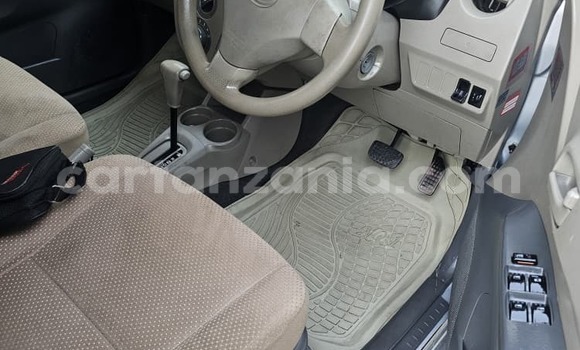Nunua Ilio tumika Toyota Land Cruiser Nyingine Gari ndani ya Dar es Salaam nchini Dar es Salaam Nunua Ilio tumika Toyota Land Cruiser Nyingine Gari ndani ya Dar es Salaam nchini Dar es Salaam