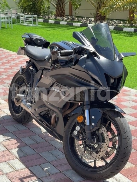 Big with watermark yamaha yzf arusha arusha 33216