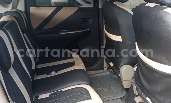 Buy Used Subaru Forester White Car in Dar es Salaam in Dar es Salaam Buy Used Subaru Forester White Car in Dar es Salaam in Dar es Salaam
