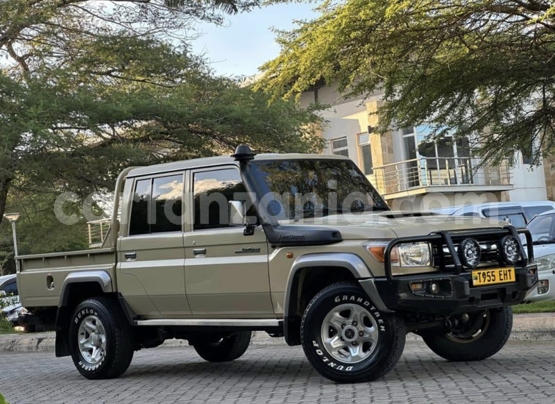 Big with watermark toyota land cruiser dar es salaam dar es salaam 33230