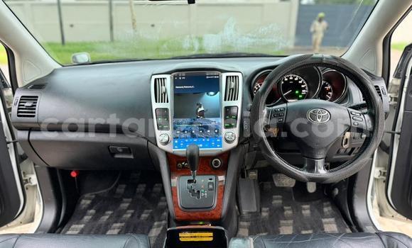 Nunua Ilio tumika Toyota Harrier Nyeupe Gari ndani ya Dar es Salaam nchini Dar es Salaam Nunua Ilio tumika Toyota Harrier Nyeupe Gari ndani ya Dar es Salaam nchini Dar es Salaam