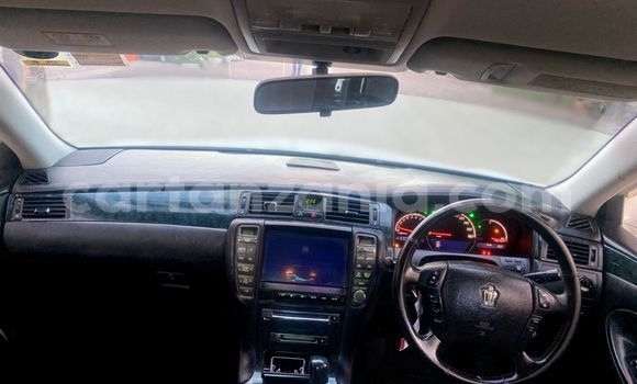 Buy Used Toyota Crown White Car in Dar es Salaam in Dar es Salaam Buy Used Toyota Crown White Car in Dar es Salaam in Dar es Salaam