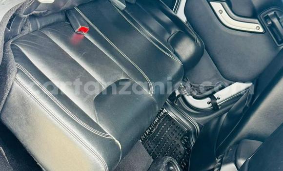 Nunua Ilio tumika Jeep Wrangler Fedha Gari ndani ya Dar es Salaam nchini Dar es Salaam Nunua Ilio tumika Jeep Wrangler Fedha Gari ndani ya Dar es Salaam nchini Dar es Salaam
