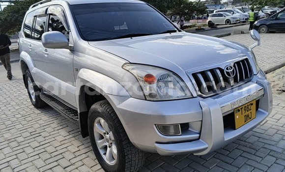 Buy Used Toyota Land Cruiser Prado Silver Car in Dar es Salaam in Dar es Salaam